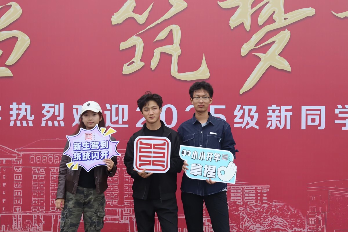 7b9fca8190d24a99af5a7ca50a382442.jpg 7b9fca8190d24a99af5a7ca50a382442.jpg