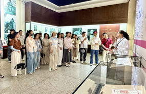 走进大师殿堂 深化美育实践—— 美术学院研究生赴刘开渠纪念馆开展沉浸式拓展教学