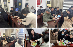 美术学院工会举办“冬日暖桌”趣味活动